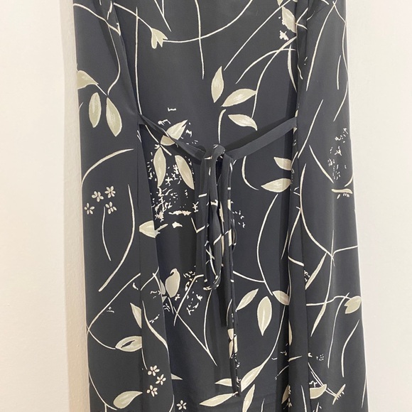 Vintage | Black Floral Maxi Dress - Picture 3 of 4